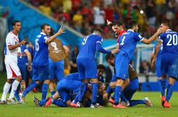 开云体育官网-法国队绝杀英格兰队，马龙扛起全队