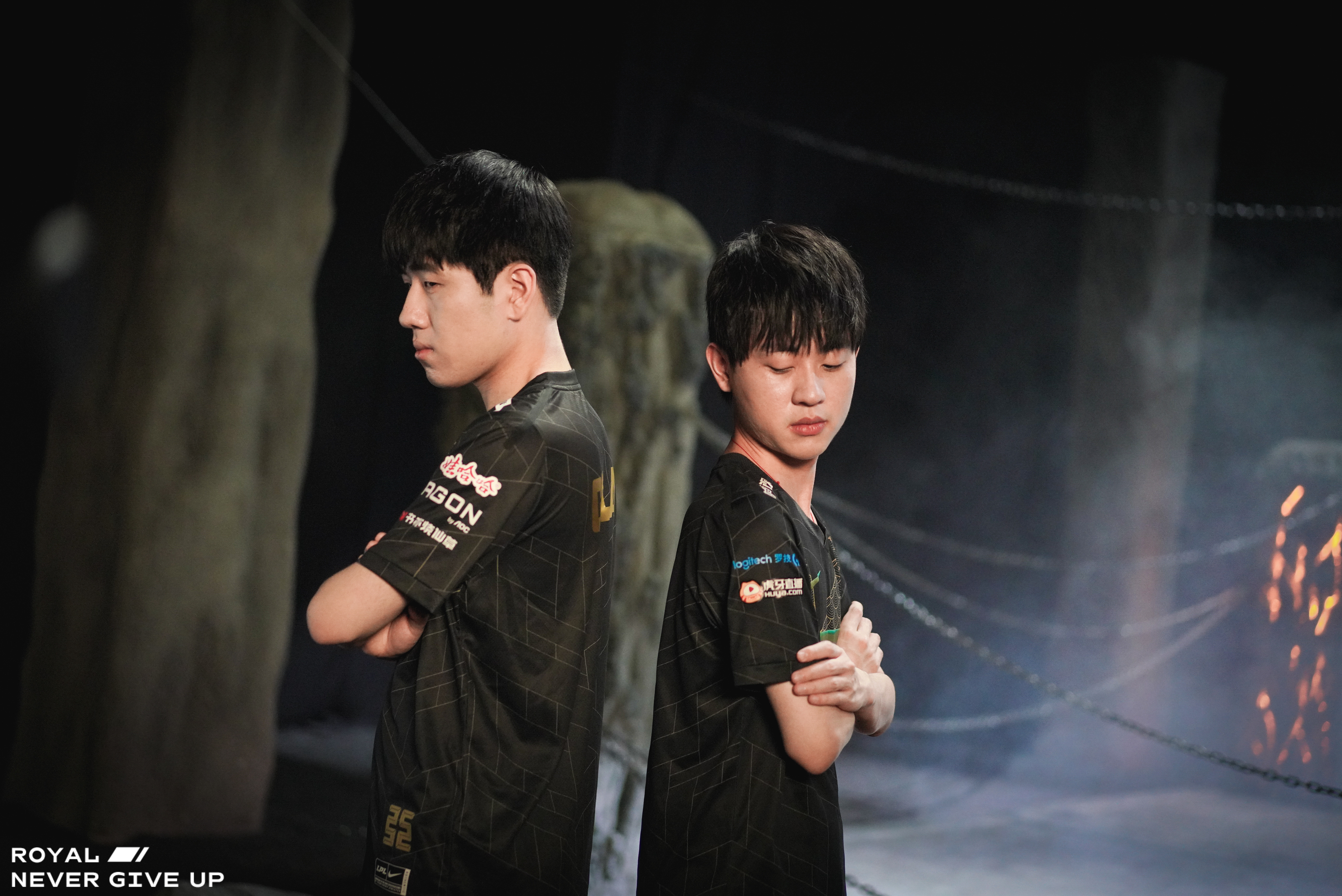 DFM力克JDG，BDD打出惊人五杀淘汰赛3:1（首尔）