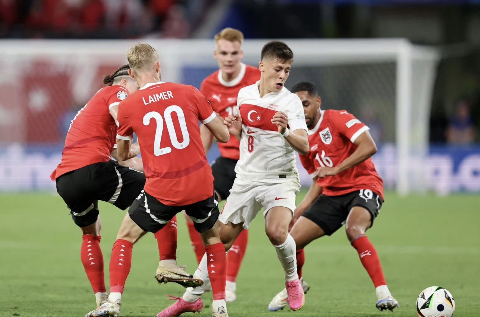 奥地利队客场失利，欧洲杯资格悬念重重