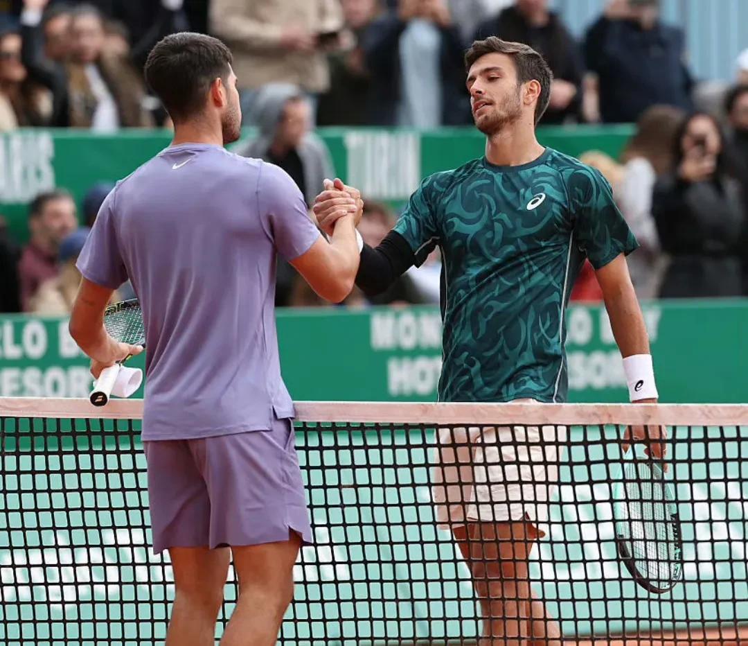 关于德国网球队鏖战美国网球队,阿尔卡拉斯送出助攻的信息 关于德国网球队鏖战美国网球队,阿尔卡拉斯送出助攻的信息