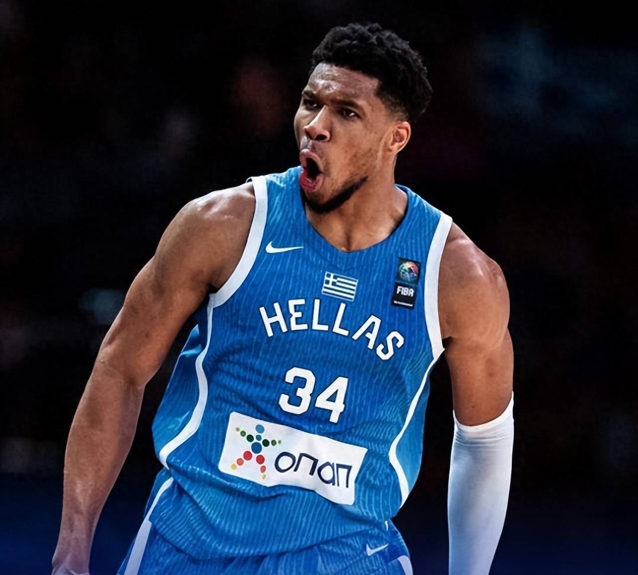 包含尼日利亚男篮强势国王，字母哥惊艳世界的词条