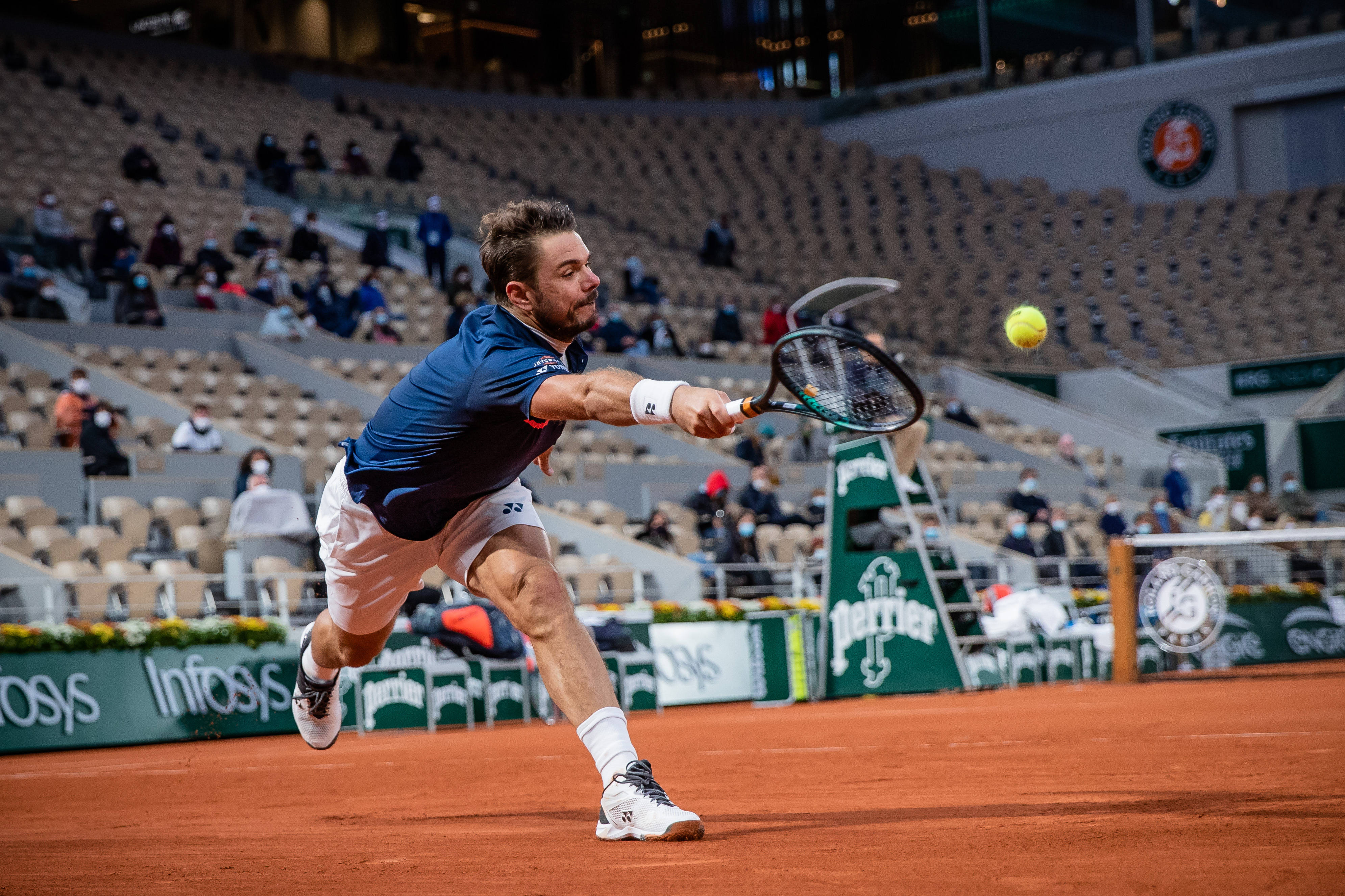 德国网球队绝杀日本网球队，瓦林卡绝境逆转的简单介绍