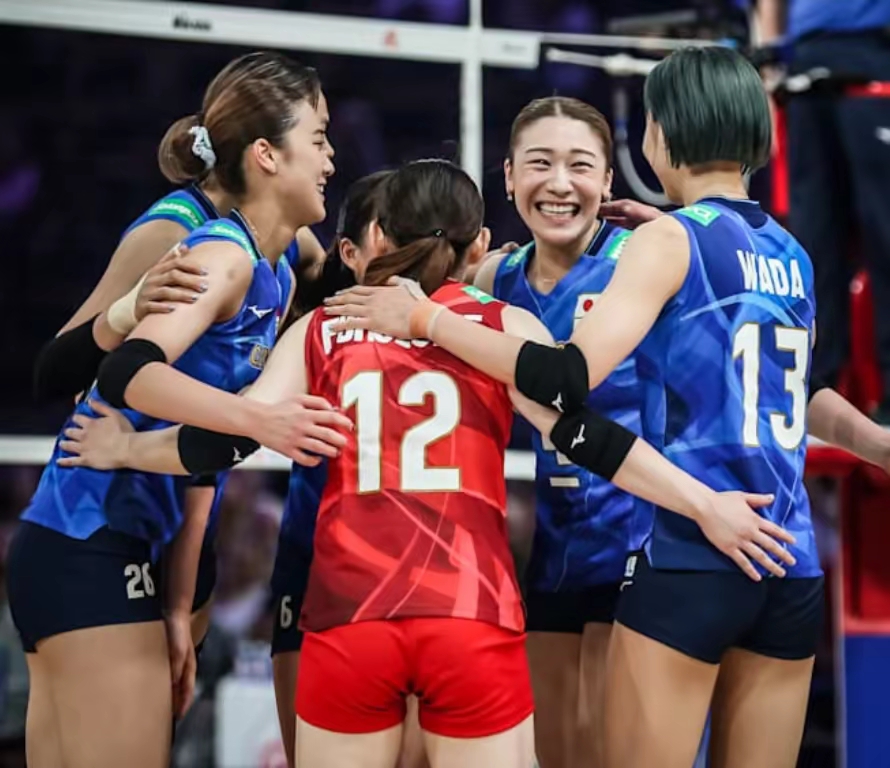 包含中国队逆转日本队，戴资颖状态火热的词条