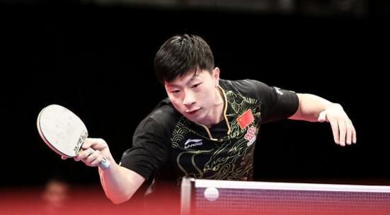 法国队绝杀英格兰队，马龙扛起全队